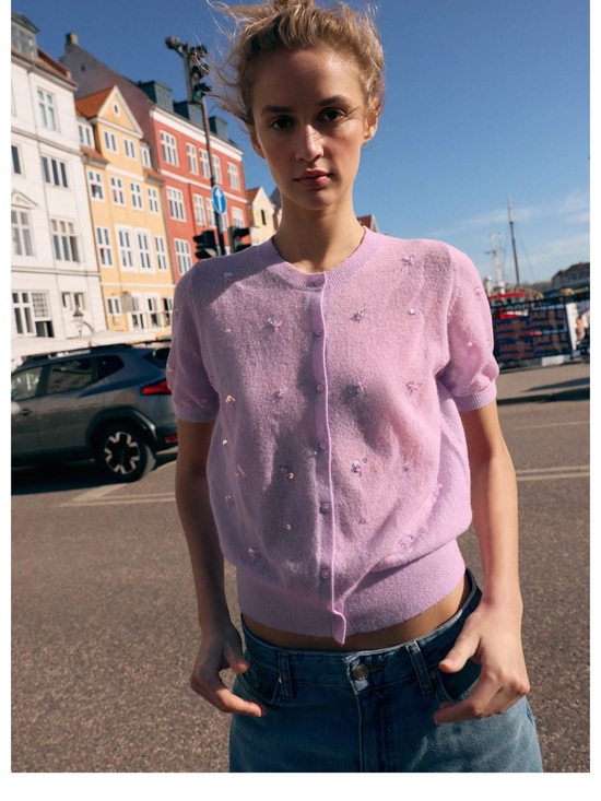 Zara Tops - ISO !!!!
Small or Medium Zara Light Purple Embellished Short Sleeve Cardigan